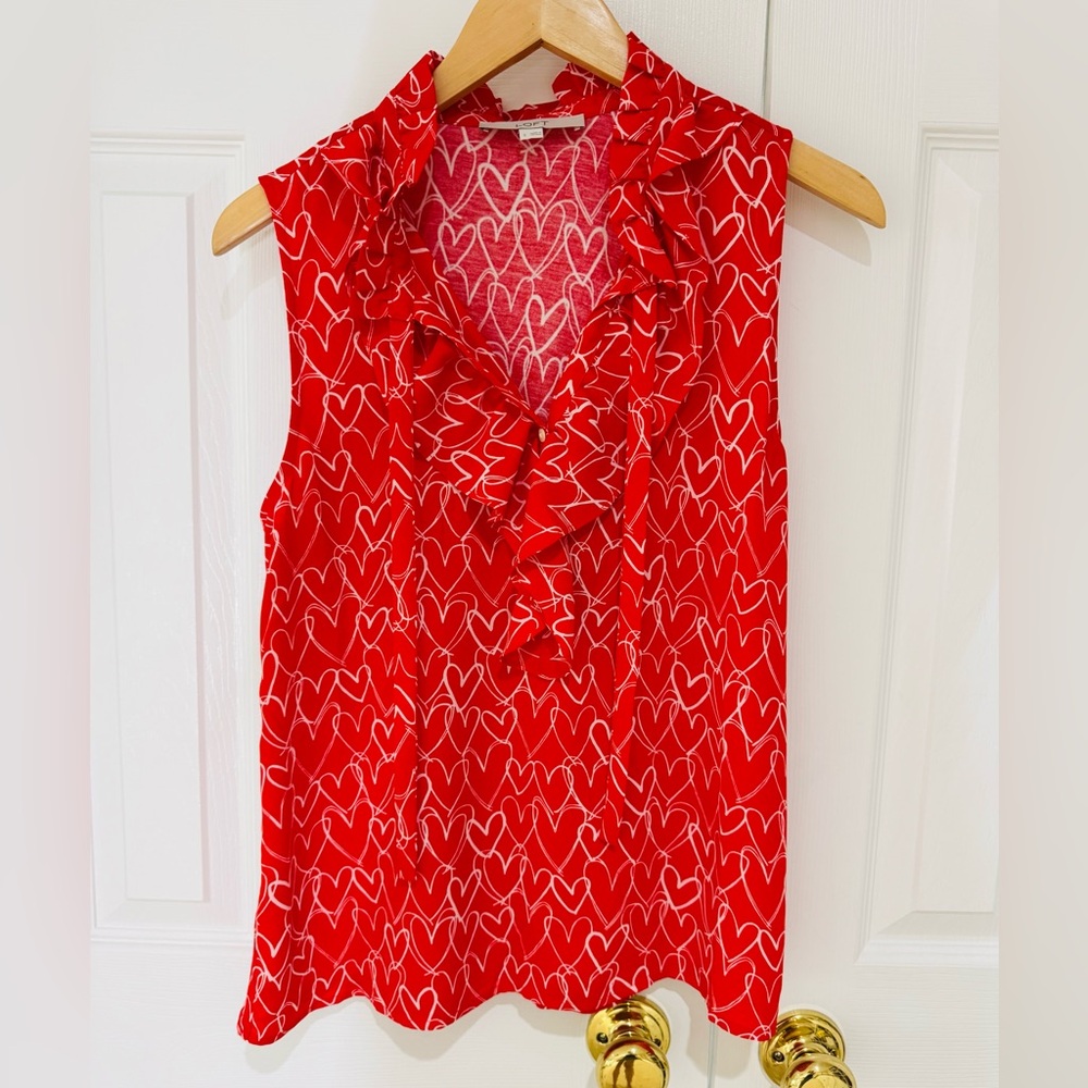 NWOT S LOFT Red Heart Print Sleeveless Blouse Valentine ruffles